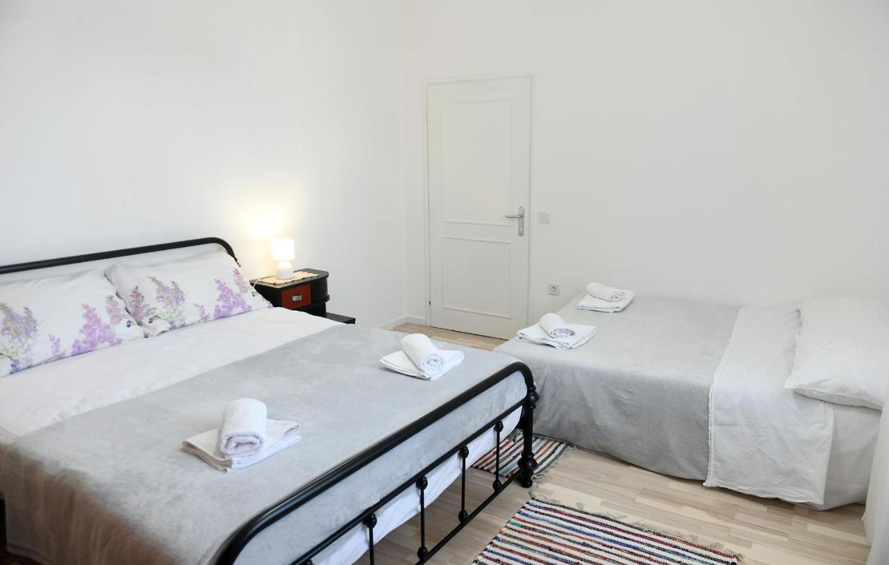 Divia Apartment Rijeka Bagian luar foto