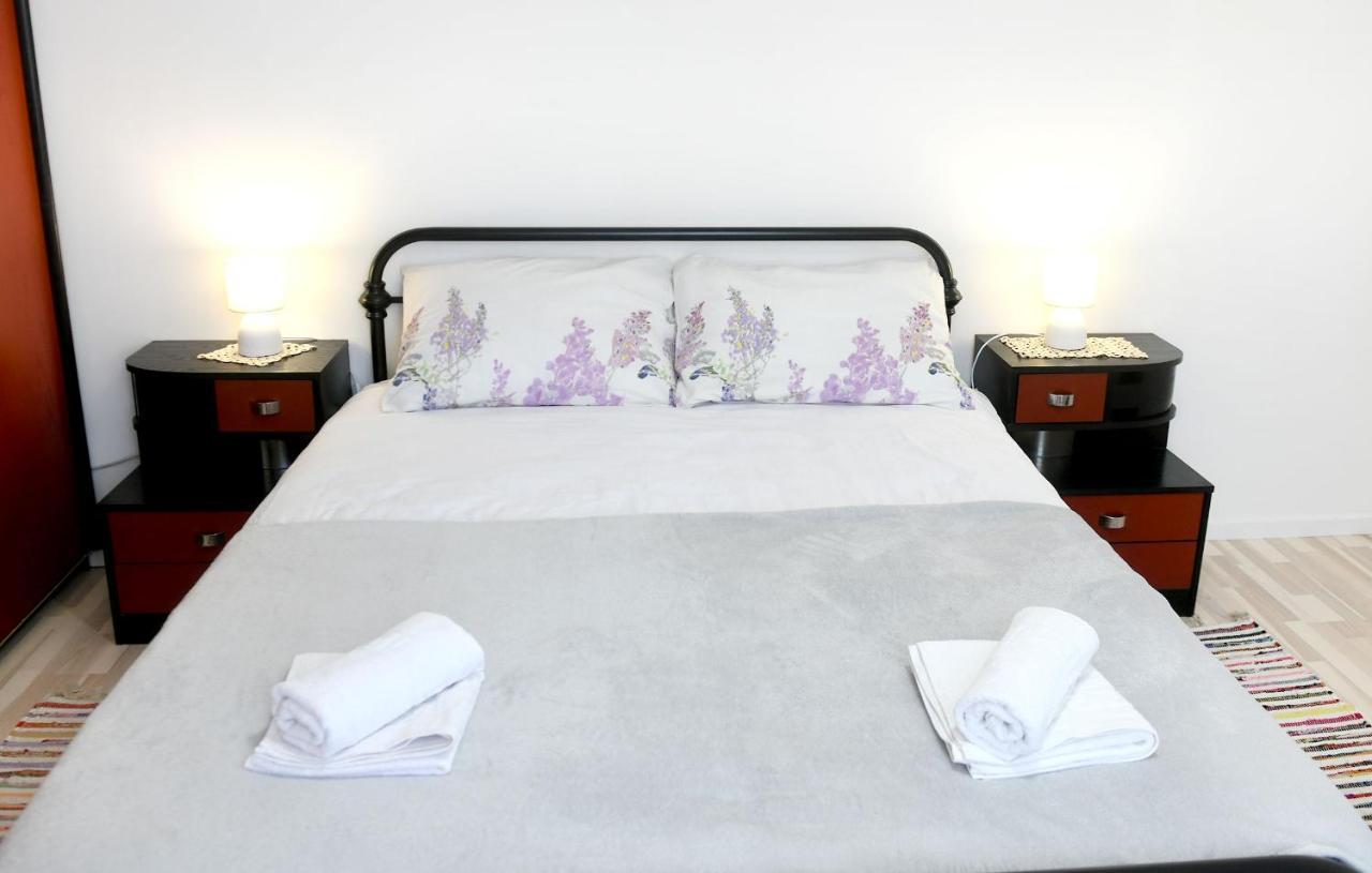 Divia Apartment Rijeka Bagian luar foto